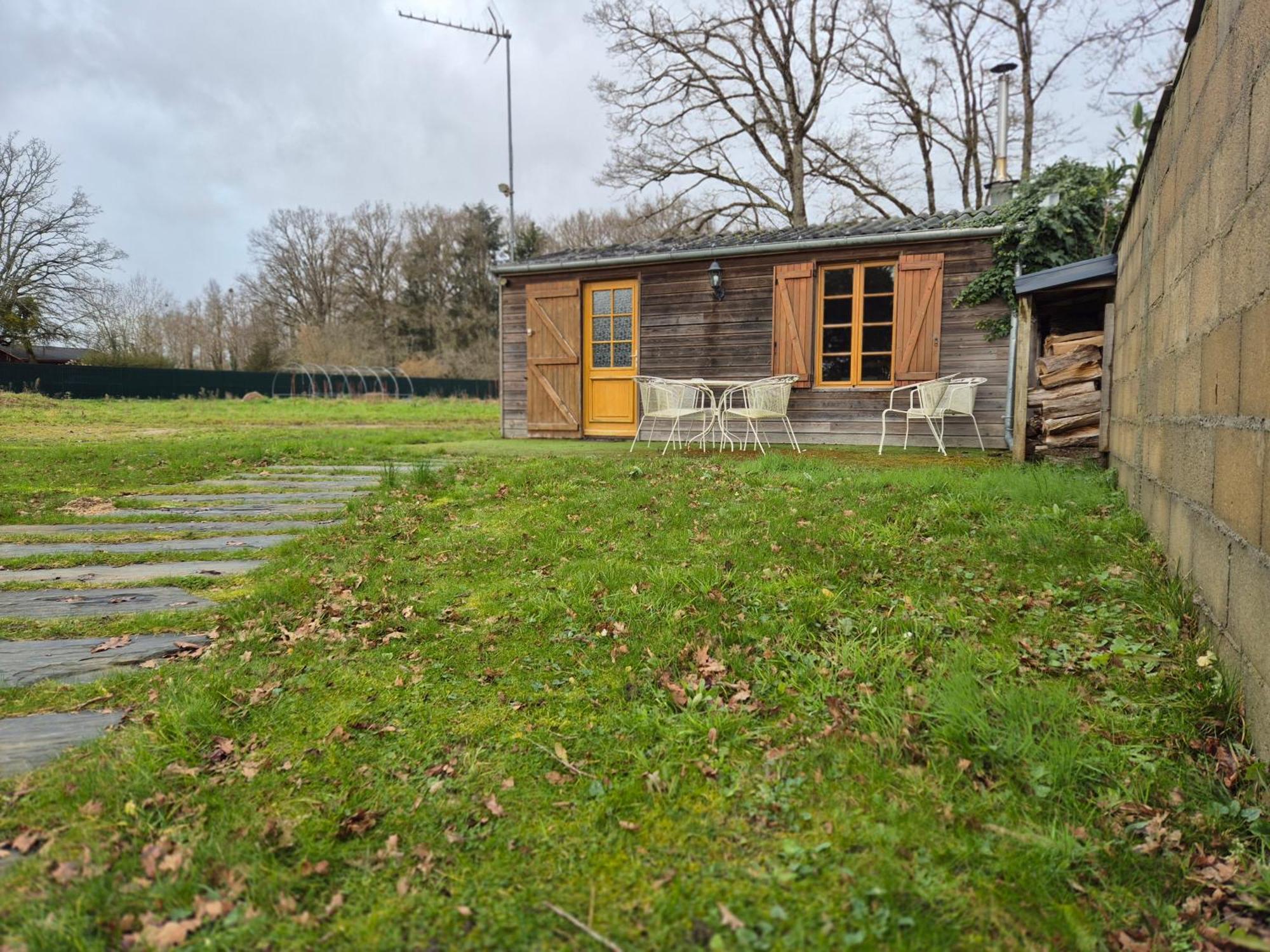 La Maison Dans Les Bois Soucelles 외부 사진