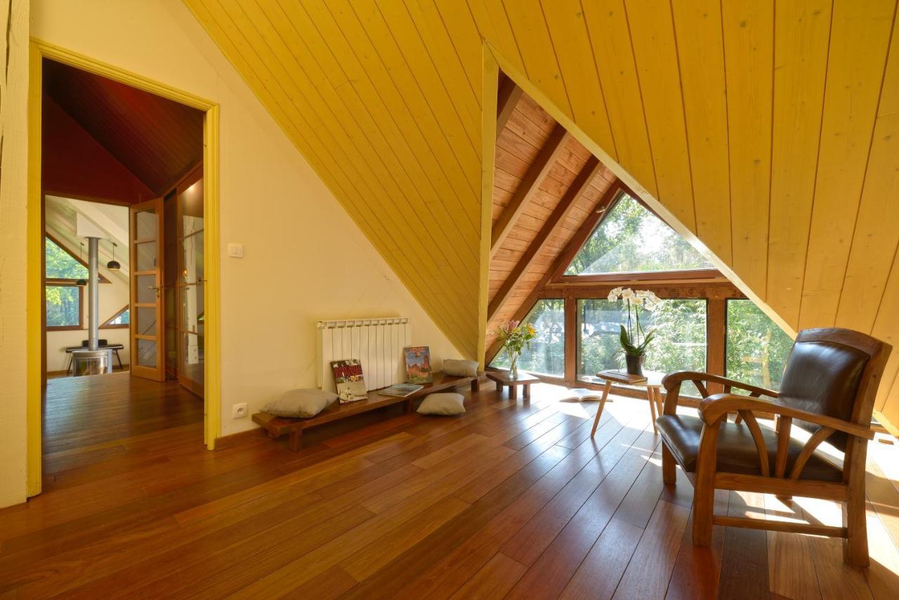 La Maison Dans Les Bois Soucelles 외부 사진